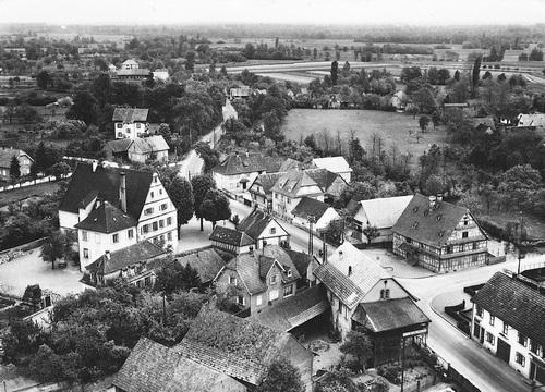 Vue aerienne chateau et maison lorentz 500x350